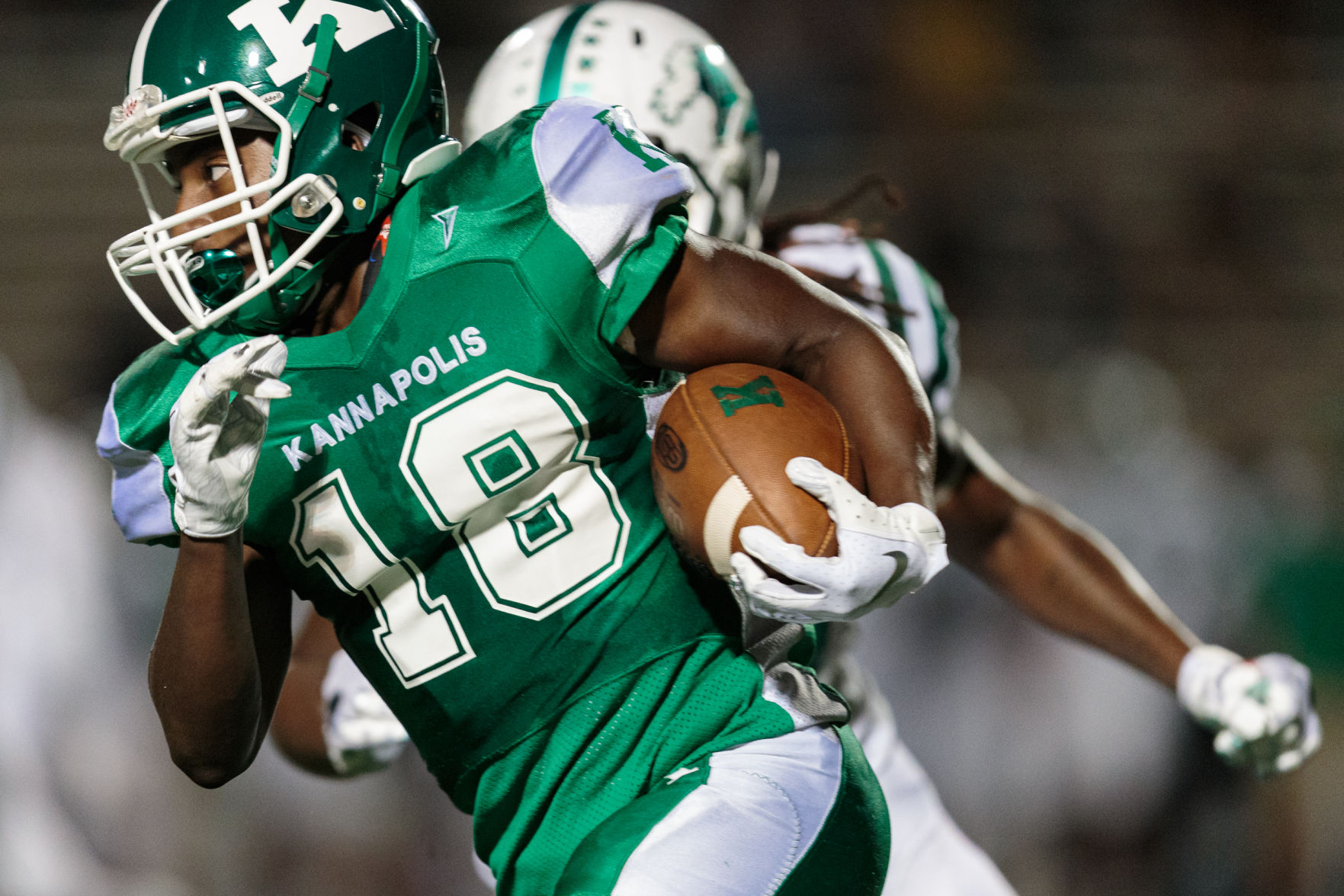 The A.L. Brown Wonders host the Gastonia Ashbrook Greenwave on a brand new field in their season opener.